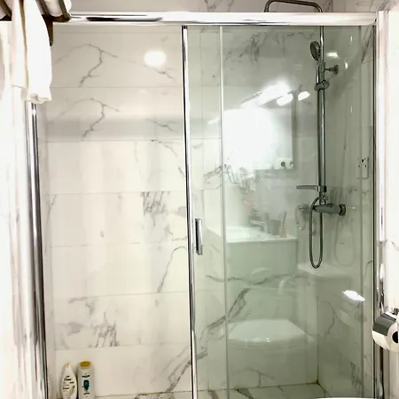 Almada Downtown 202 Oporto